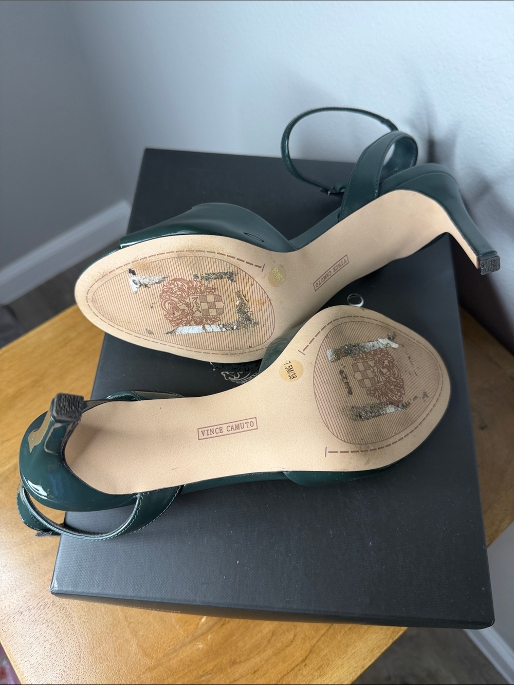 Vince Camuto Emerald Patent Open-Toe Ankle-Strap Heels sz 7.5 - Picture 12 of 12
